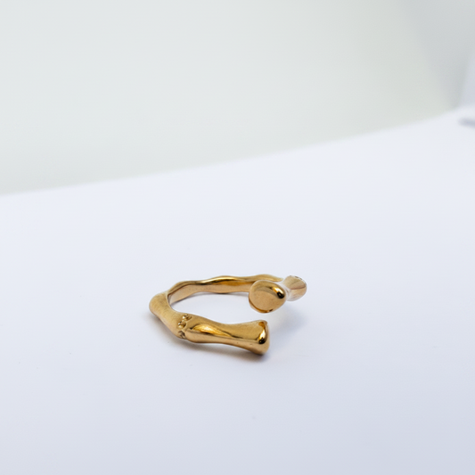 Bague Organique Dorée Ajustable