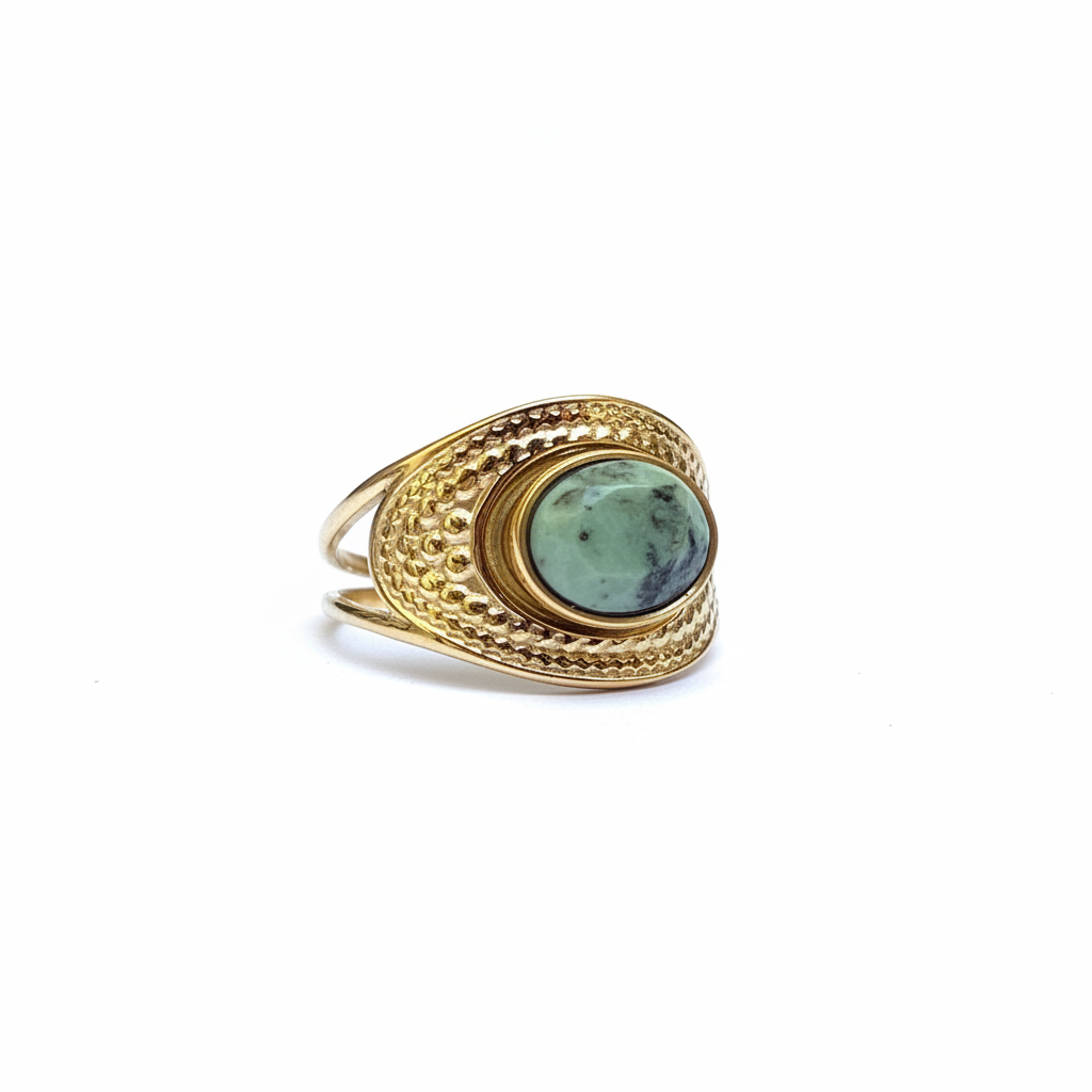 Bague Dorée Pierre Verte