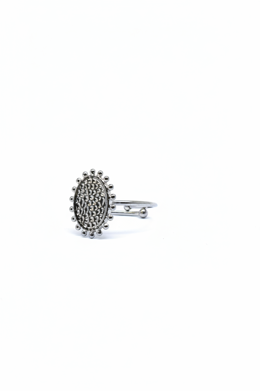 Bague Médaillon Ovale Argentée