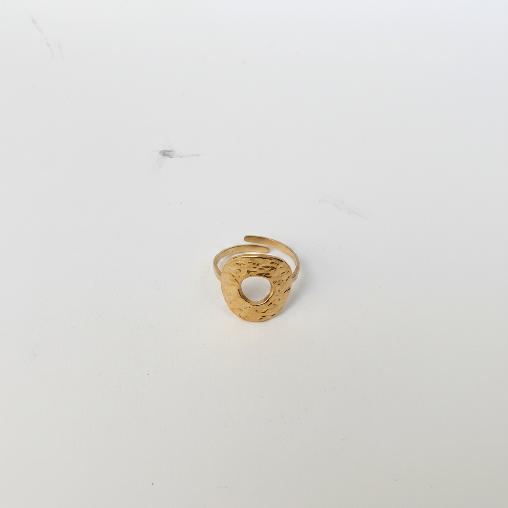 Bague Ovale Dorée Martelée