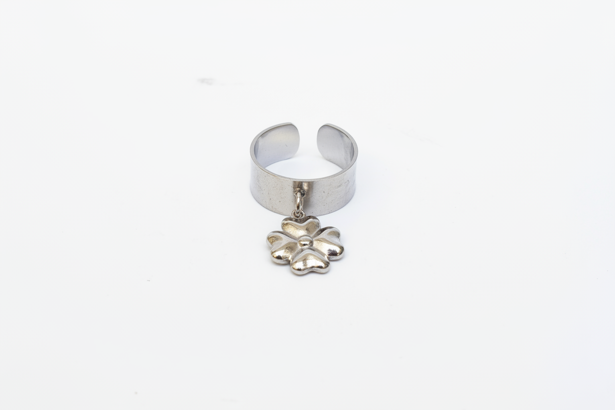 Bague Large Charm Trèfle Argentée - vue 3