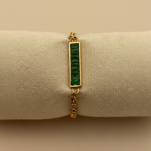 Bracelet barre émeraude coussin vue face