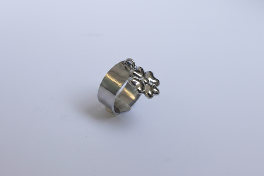 Bague Large Charm Trèfle Argentée - vue 1
