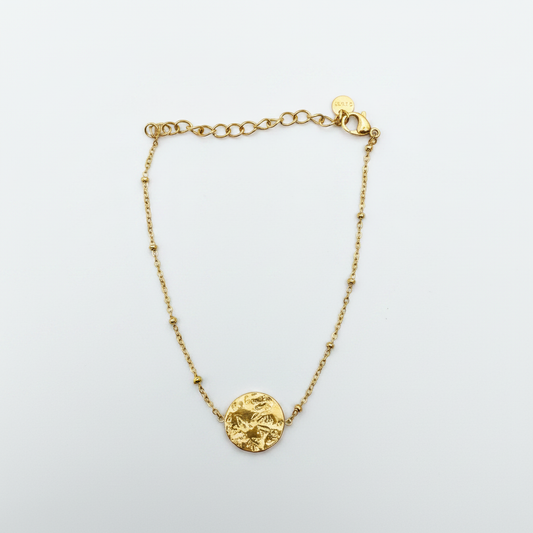 Bracelet médaille fond blanc