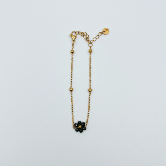 Bracelet fleur fond blanc